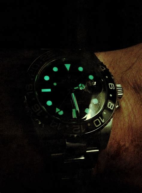 do rolex watches glow in the dark|what makes watch hands glow.